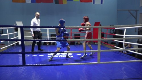 Международный турнир “Кубок вызова” в Бельцах открылся в новом боксерском зале