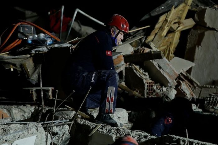 Землетрясение в Турции: Число погибших возросло до 79
